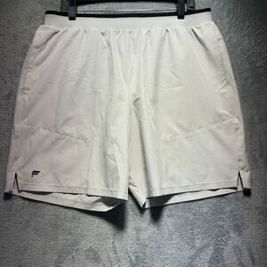 Fabletics Mens XL Stone Gray The One Short 7 Inch Inseam Athletic Gym Training